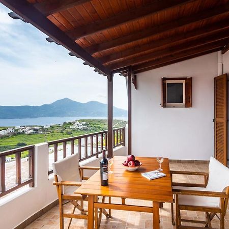 Uncle John'S House With View Villa Трипити Екстериор снимка