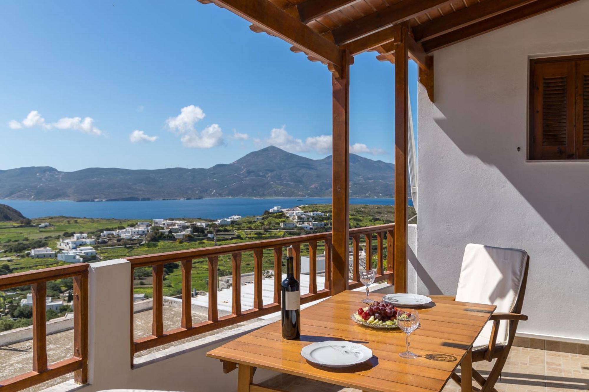 Uncle John'S House With View Villa Трипити Екстериор снимка